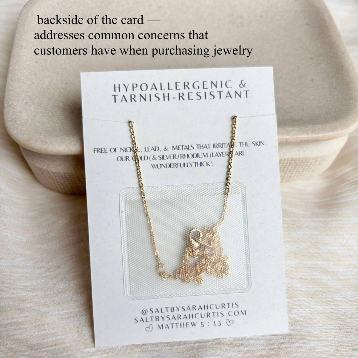 LUCKY HORSESHOE NECKLACE