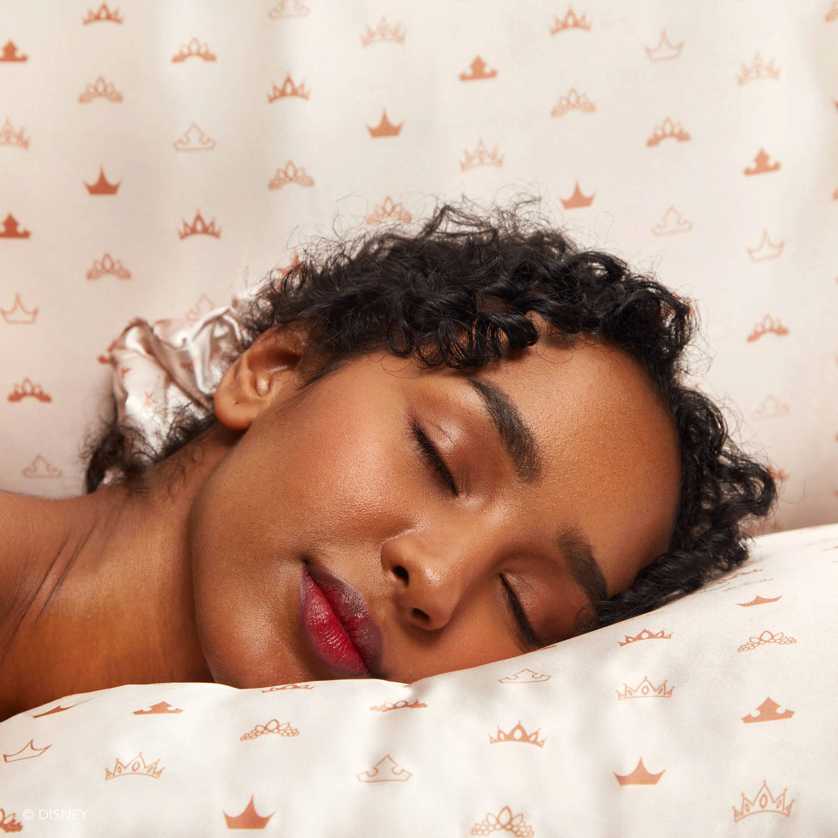 Disney x Kitsch Satin Pillowcase - Desert Crown