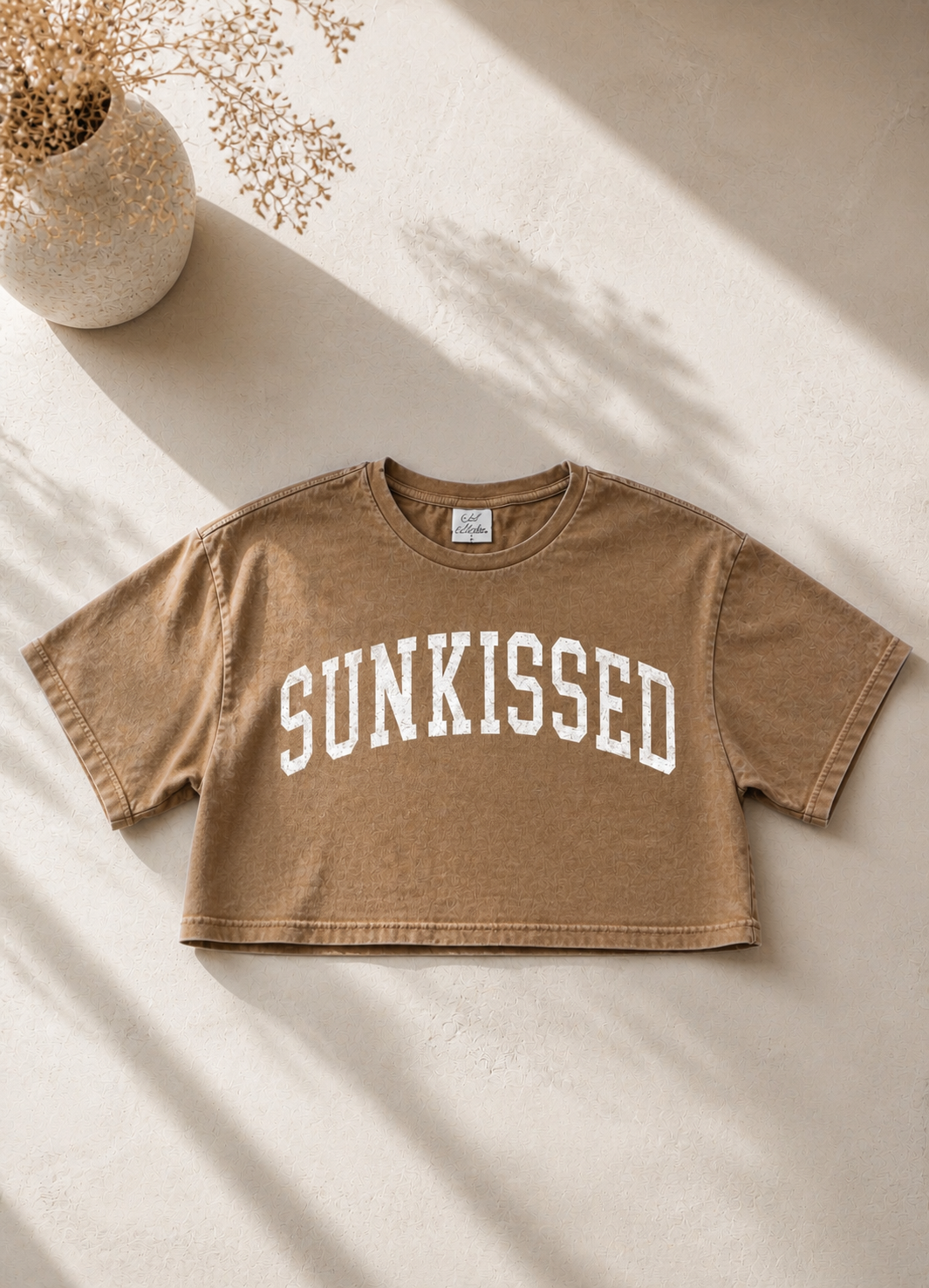 SUNKISSED Cropped Mineral Graphic Top Color : TOAST