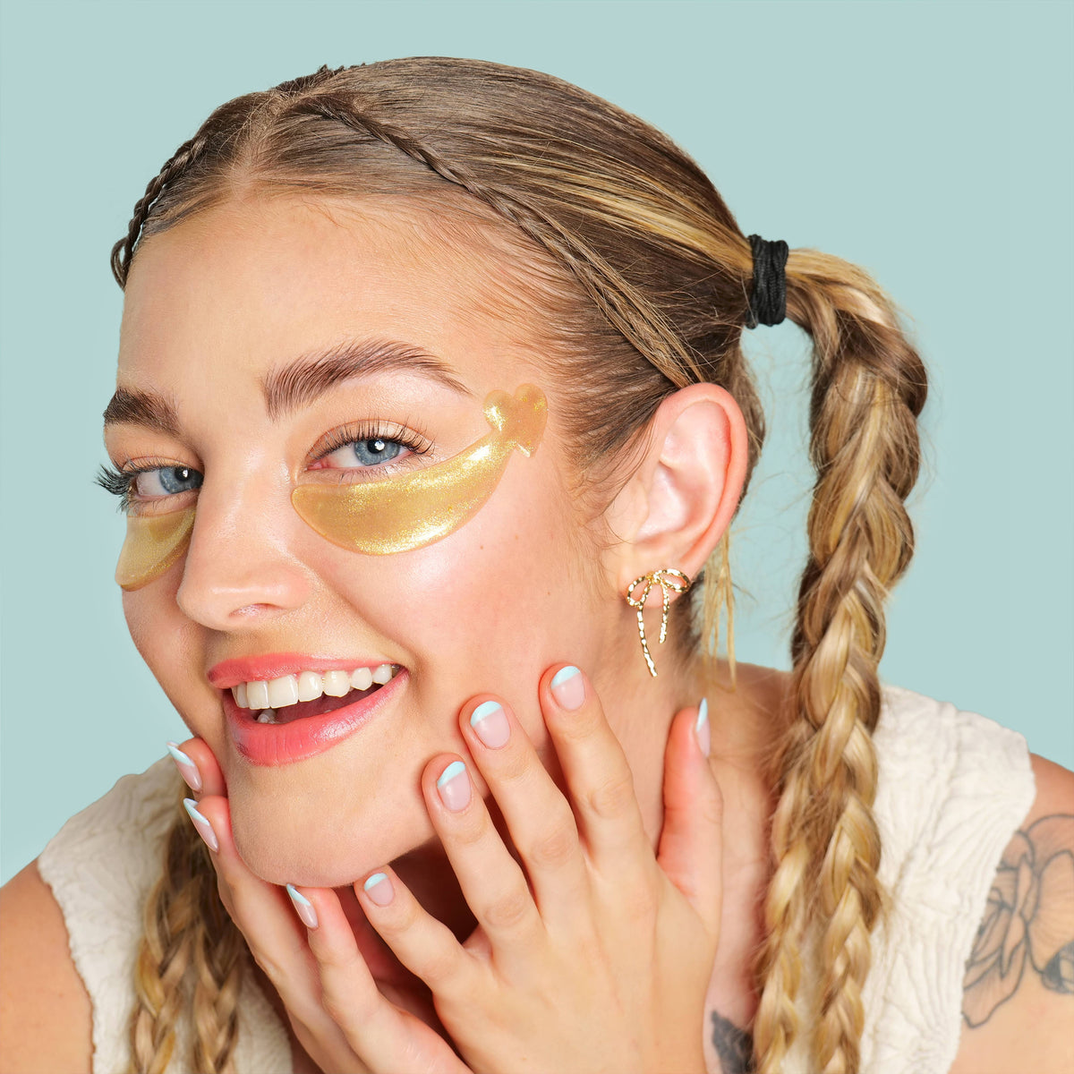 Heart of Gold Anti-Aging Hydrogel Eye Patches  8 Pack