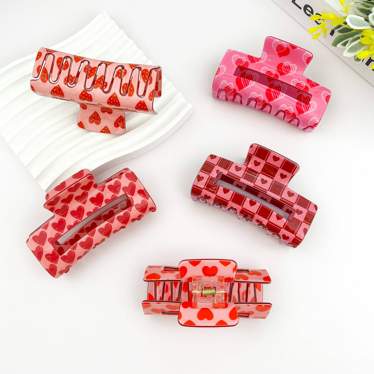 Rectangular Heart Hair Claw, Valentine's Day Date Hair Clip: 1